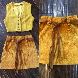 Vintage 1960’s Velvet Mini Skirt